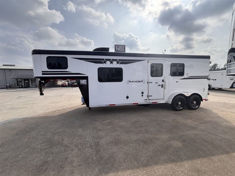 2026 Bison ranger 2 horse 8' living quarters