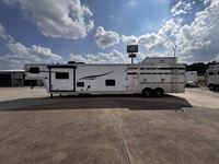 2017 Stock horse Bison Laredo 16' Livestock 11' Living Quarters