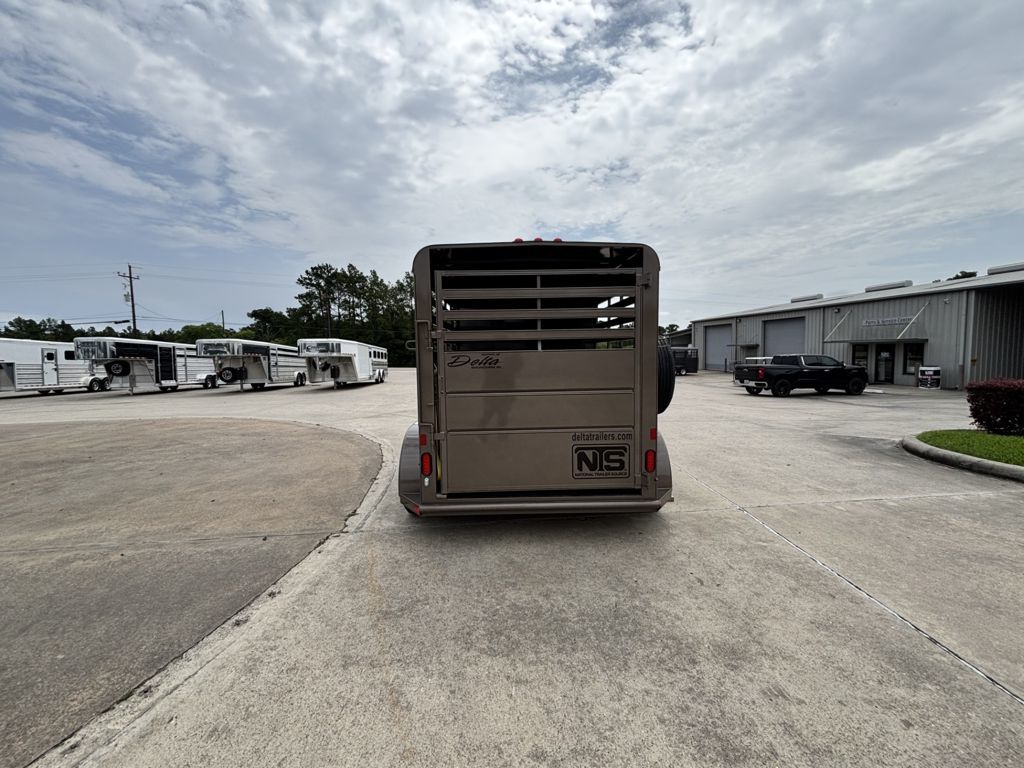 2026 Delta 2 horse bumper pull trailer
