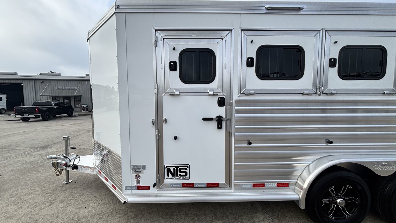 Trailer Photo 3