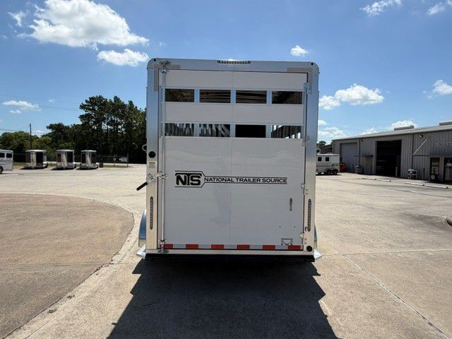 Trailer Photo 5