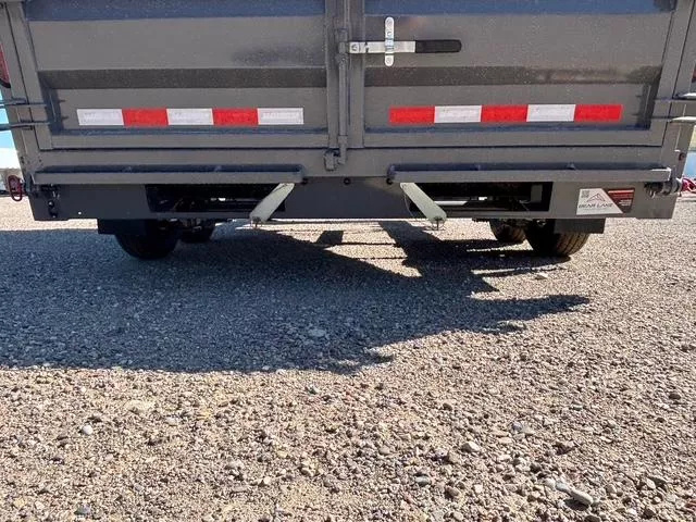 Trailer Photo 12