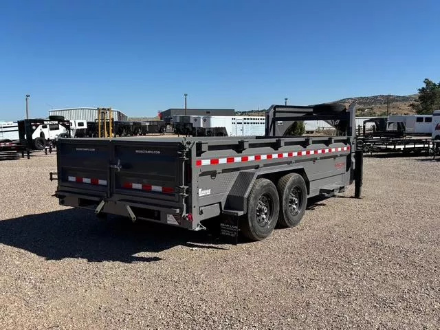 Trailer Photo 4