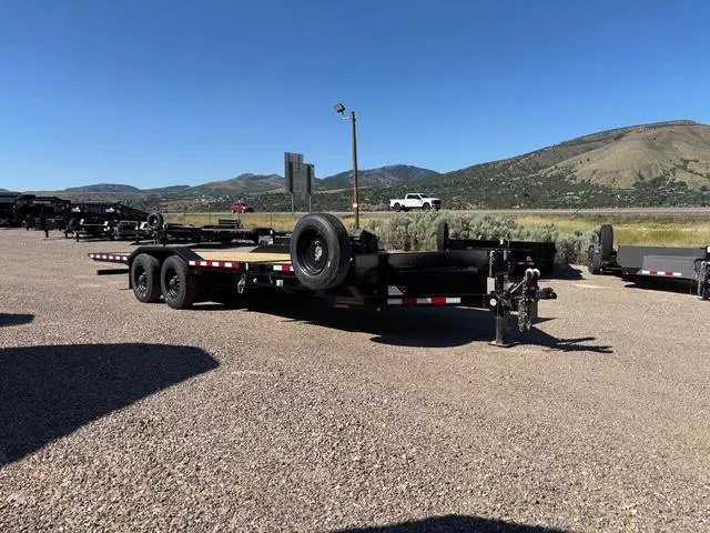 Trailer Photo 2