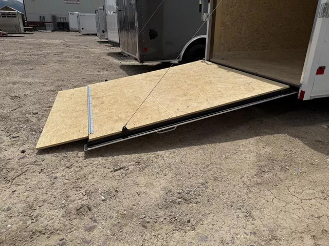 Trailer Photo 4