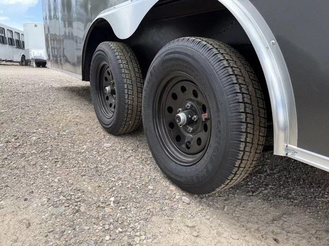 Trailer Photo 10