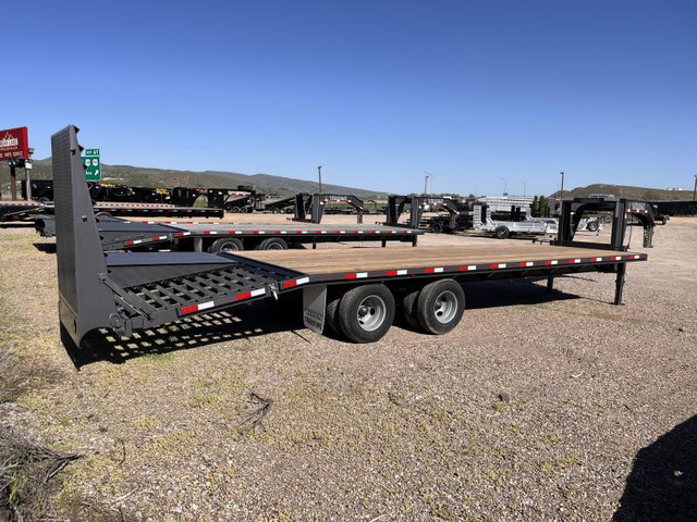 2025 Titan tandem dually flatbed