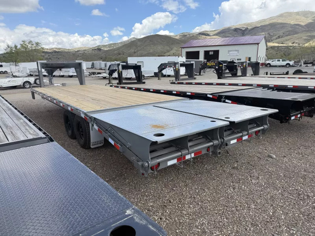 2025 Titan 26' 14k