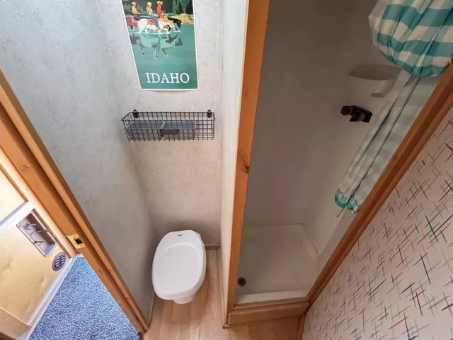 Trailer Photo 9
