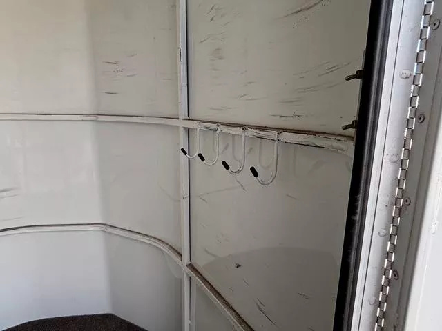 Trailer Photo 7