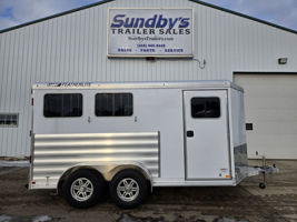 2026 2 horse Featherlite Trailers 9400