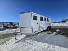 2026 3 horse Featherlite Trailers 3H 7348-STD
