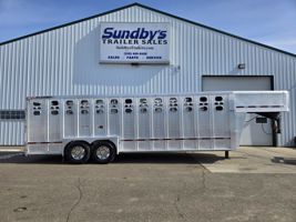 2021 Stock horse Wilson Trailer Company 24ft Rand Hand Stock