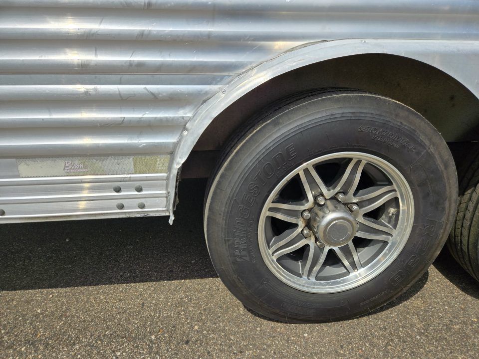 Trailer Photo 11
