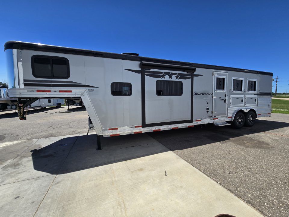 Trailer Photo 2
