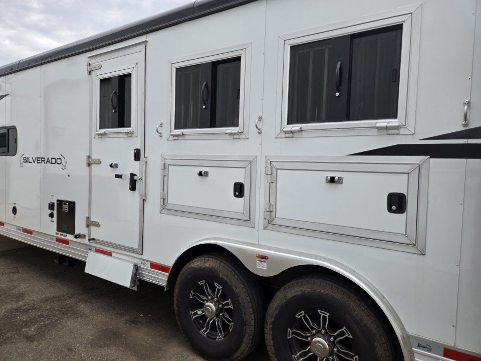 Trailer Photo 4
