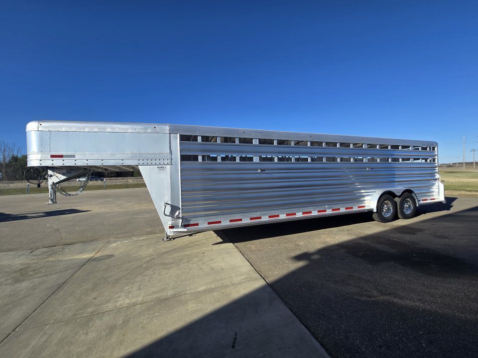 Trailer Photo 2