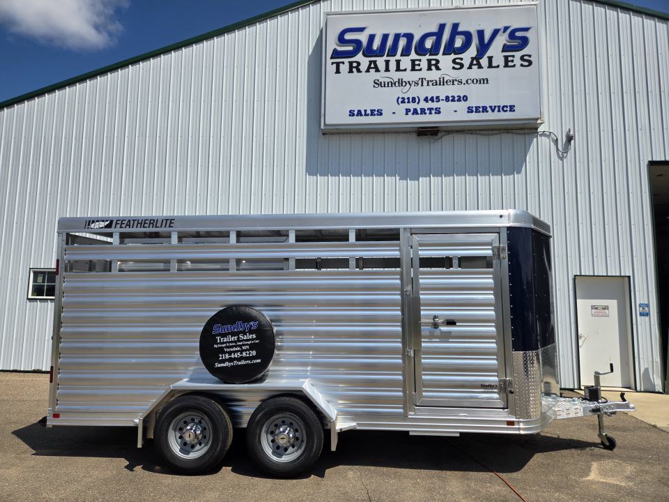 2026 Featherlite Trailers 8107-6716-STD
