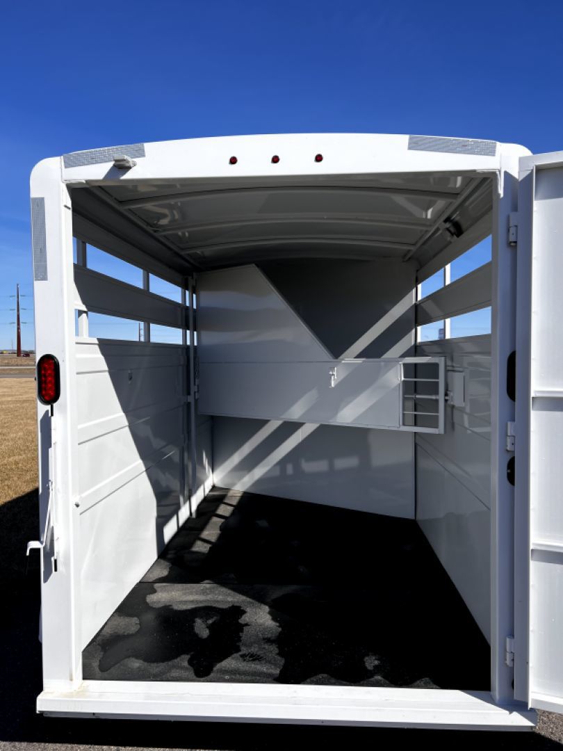 Trailer Photo 6