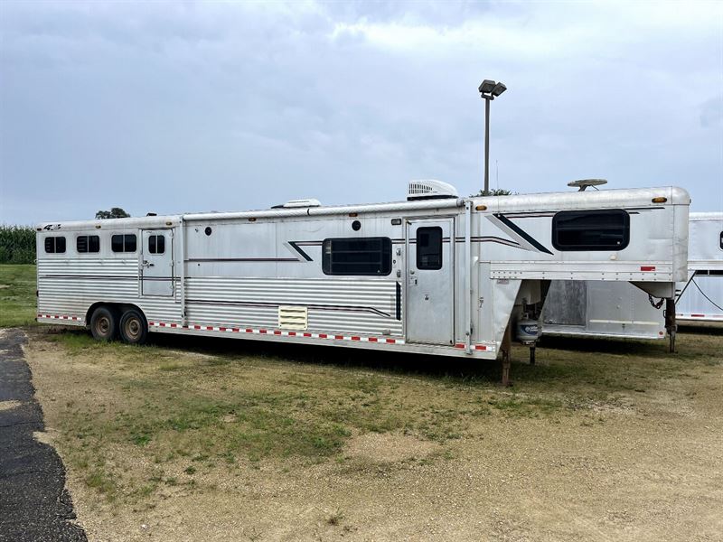 1999 4-star 14' stock 14' lq w/ midtack