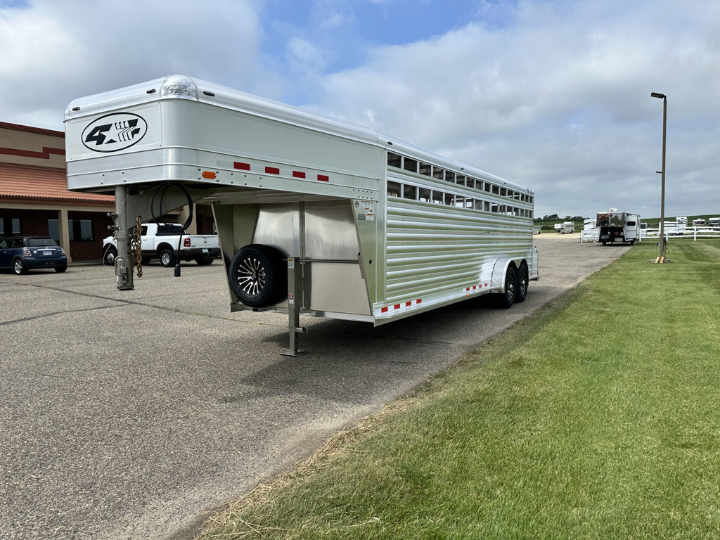 2026 4-star 24' deluxe gn