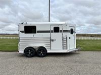 2026 2 horse 4-Star Trailers 2H BP Straight Load