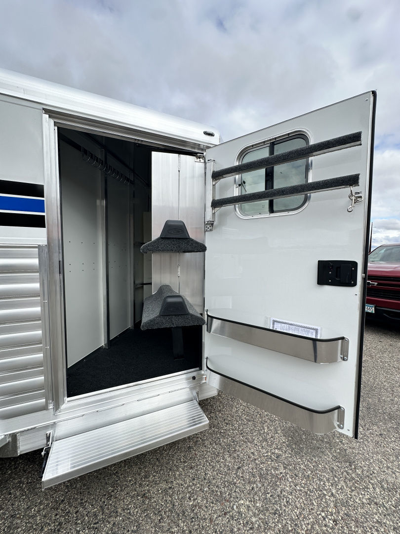 Trailer Photo 14