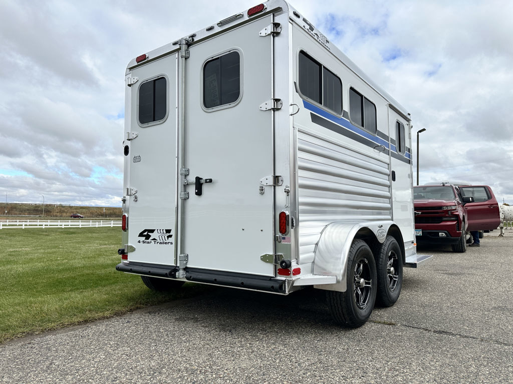 Trailer Photo 7