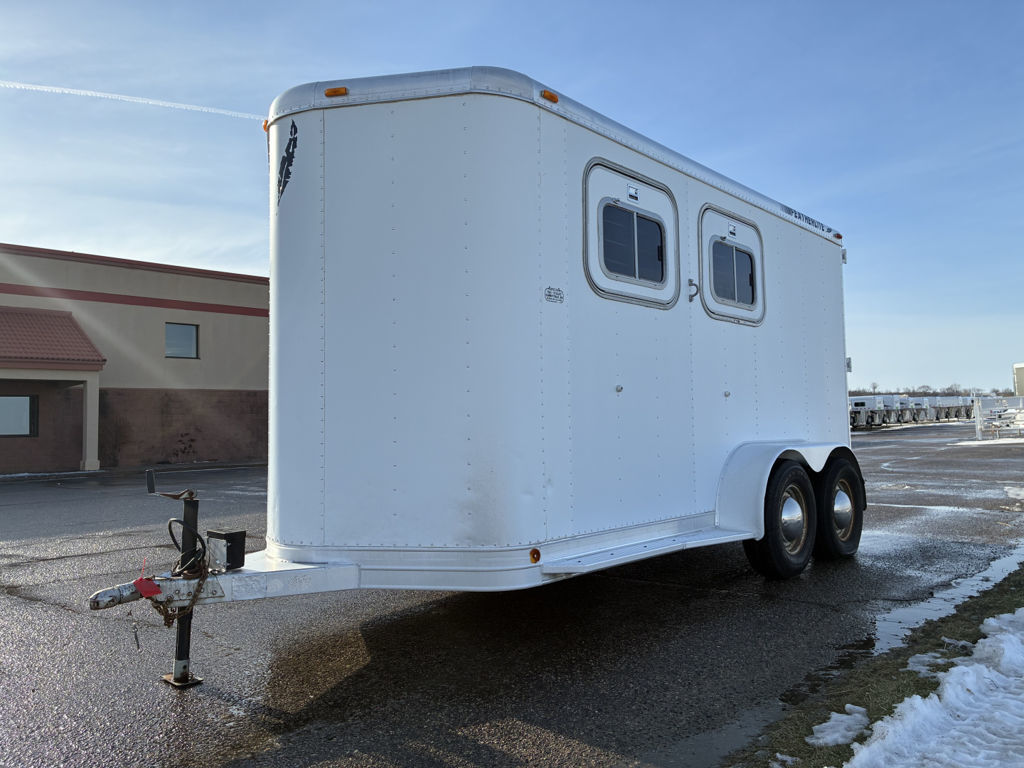 1996 Featherlite 2 horse bumper pull