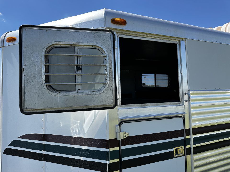 Trailer Photo 9