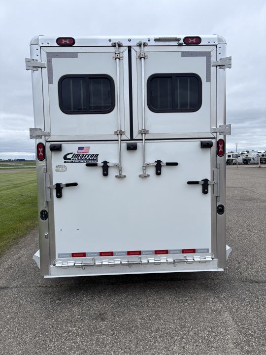 Trailer Photo 15