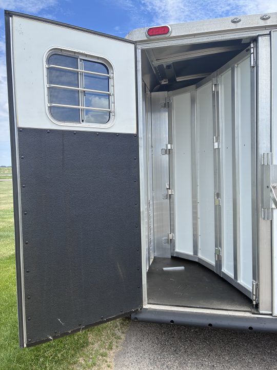 Trailer Photo 9