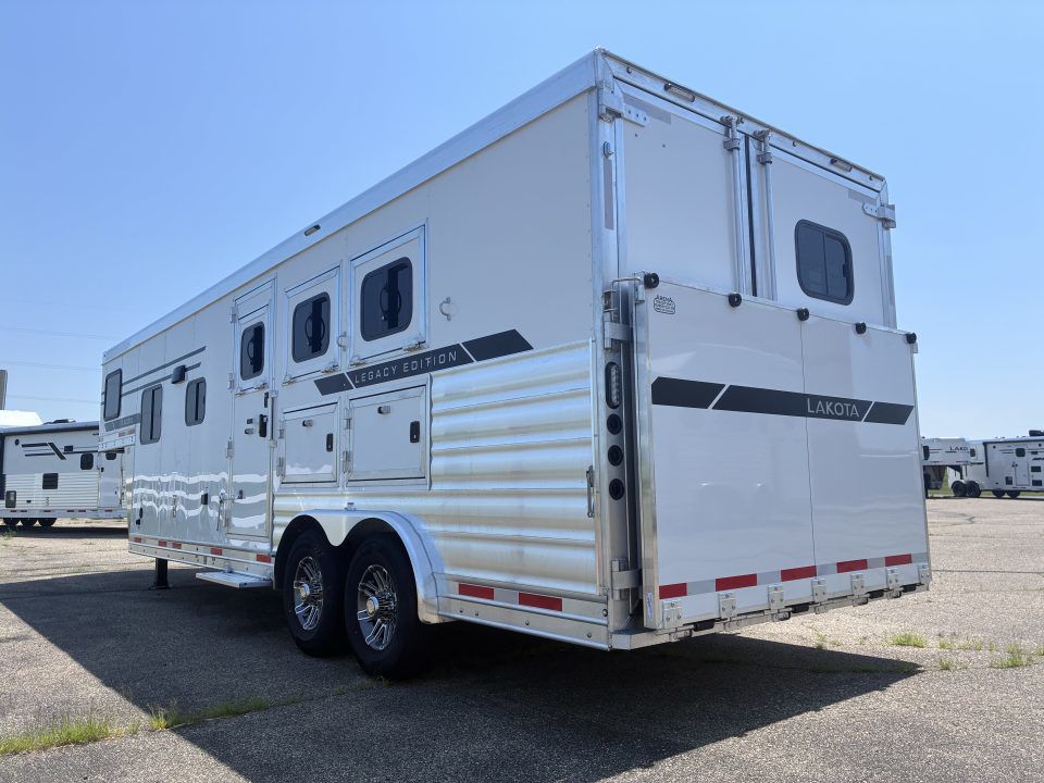 Trailer Photo 5