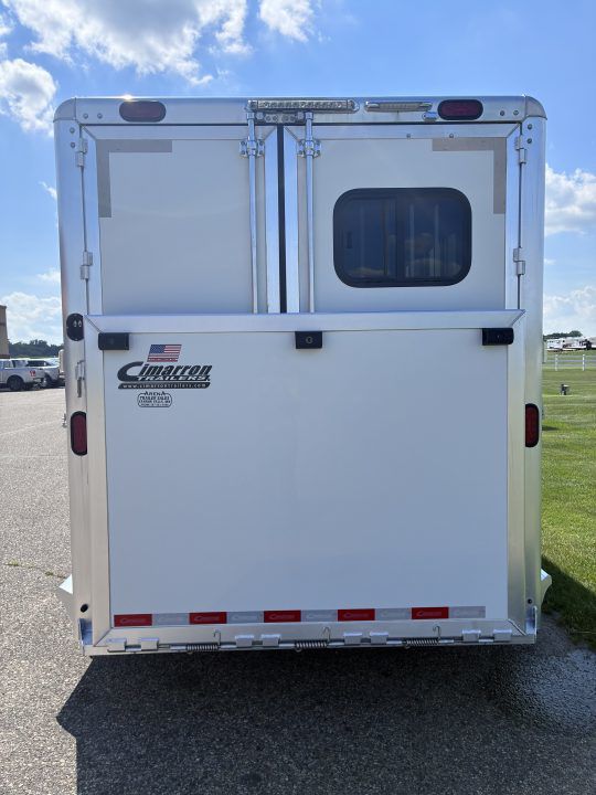 Trailer Photo 3