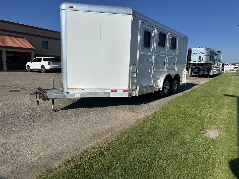 Trailer Photo 3