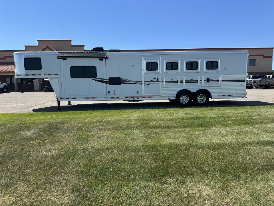 Trailer Photo 4