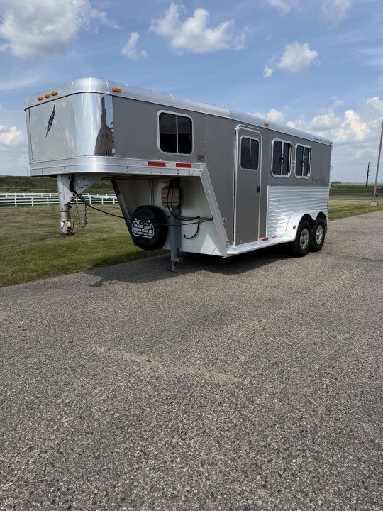 Trailer Photo 2