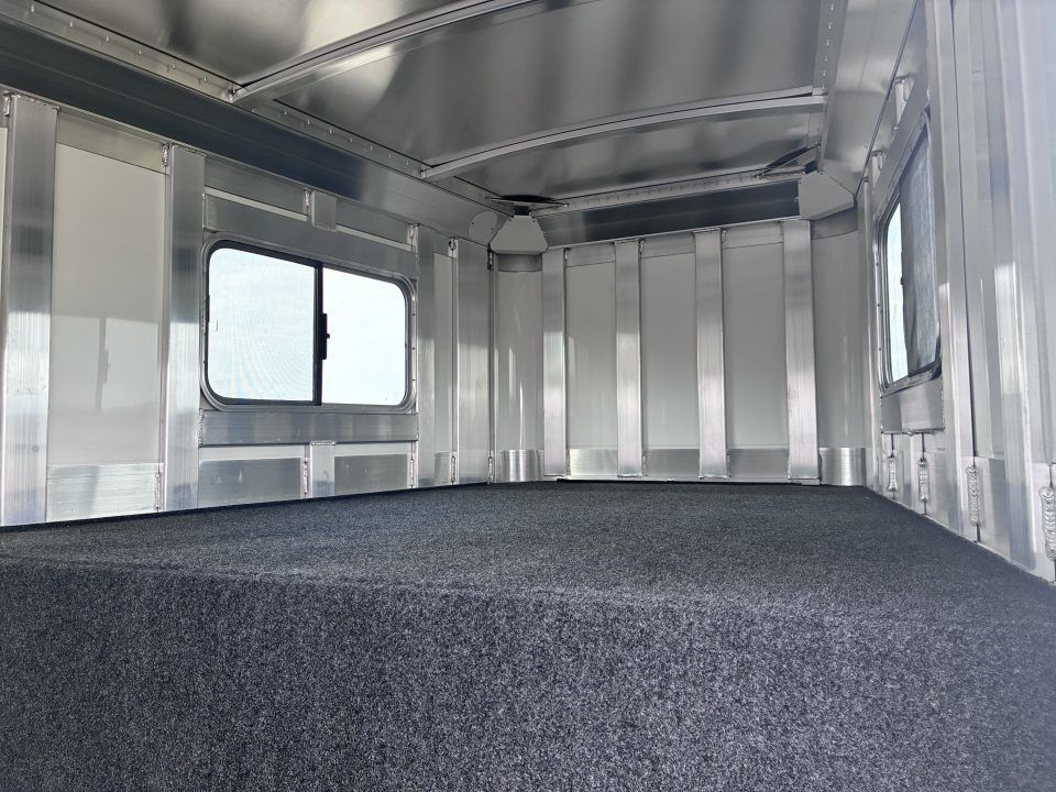 Trailer Photo 18