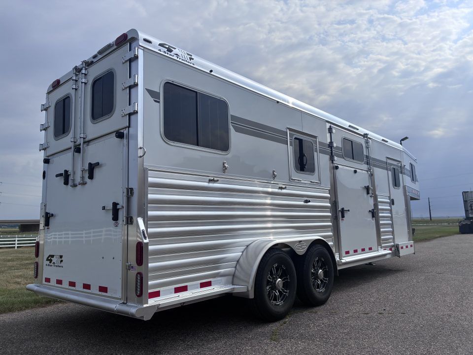 Trailer Photo 8