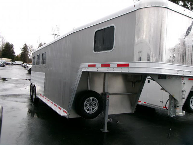 Trailer Photo 9