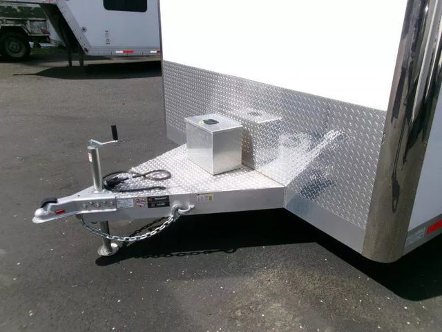 2025 Featherlite 4410
