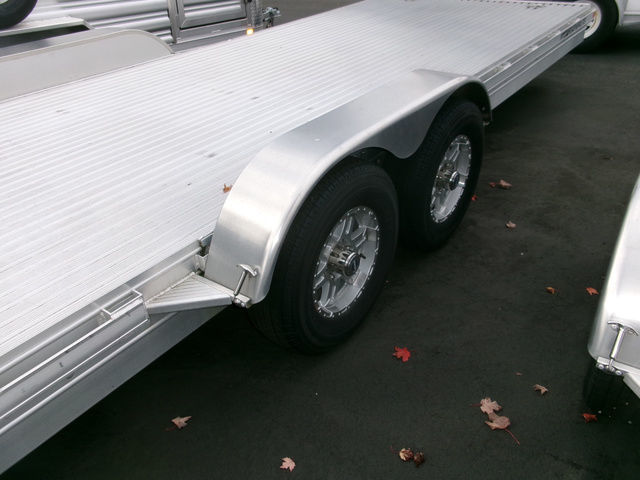 2022 Featherlite 3110