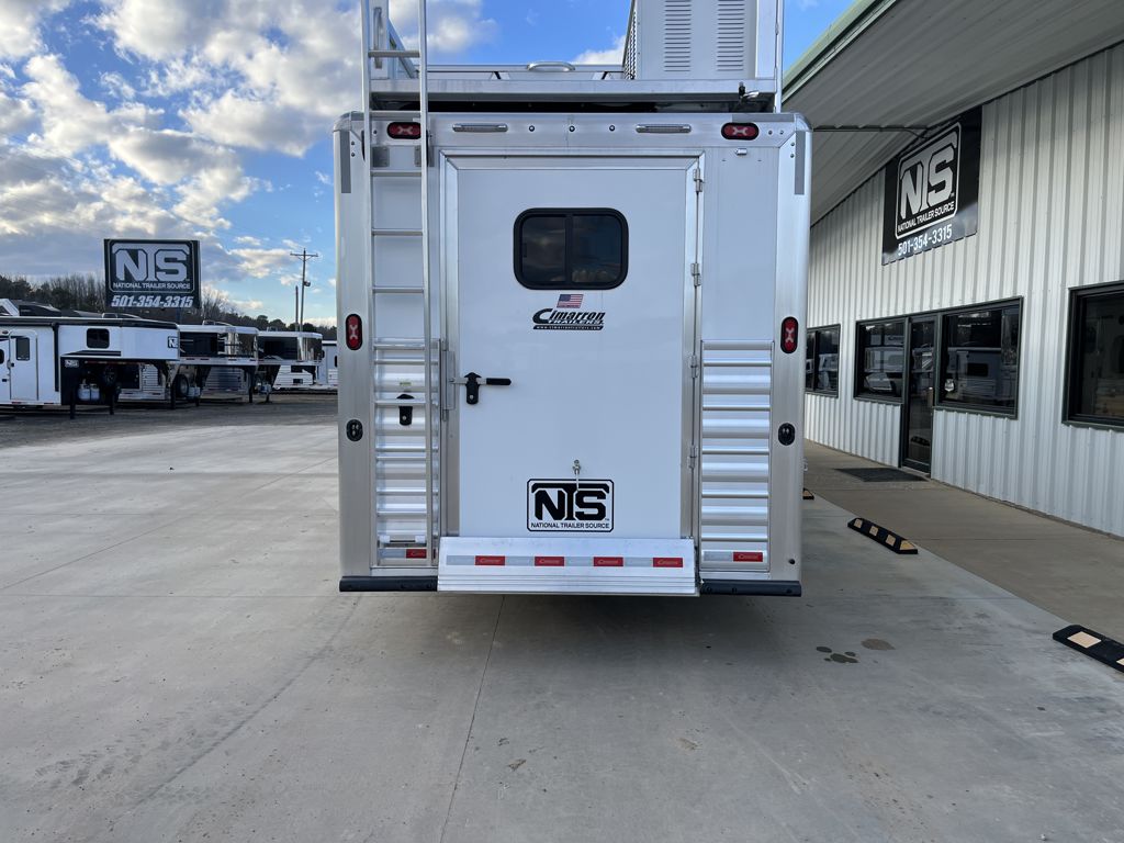 2025 Cimarron 4 horse reverse load with 15'9" outlaw conversions