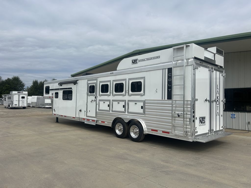 2026 Lakota colt 4 horse side load with 13' living quarters