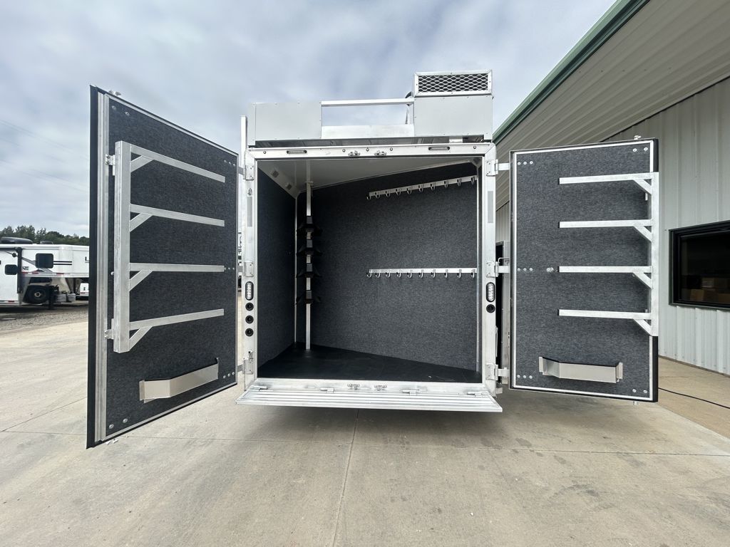 2026 Lakota colt 4 horse side load with 13' living quarters