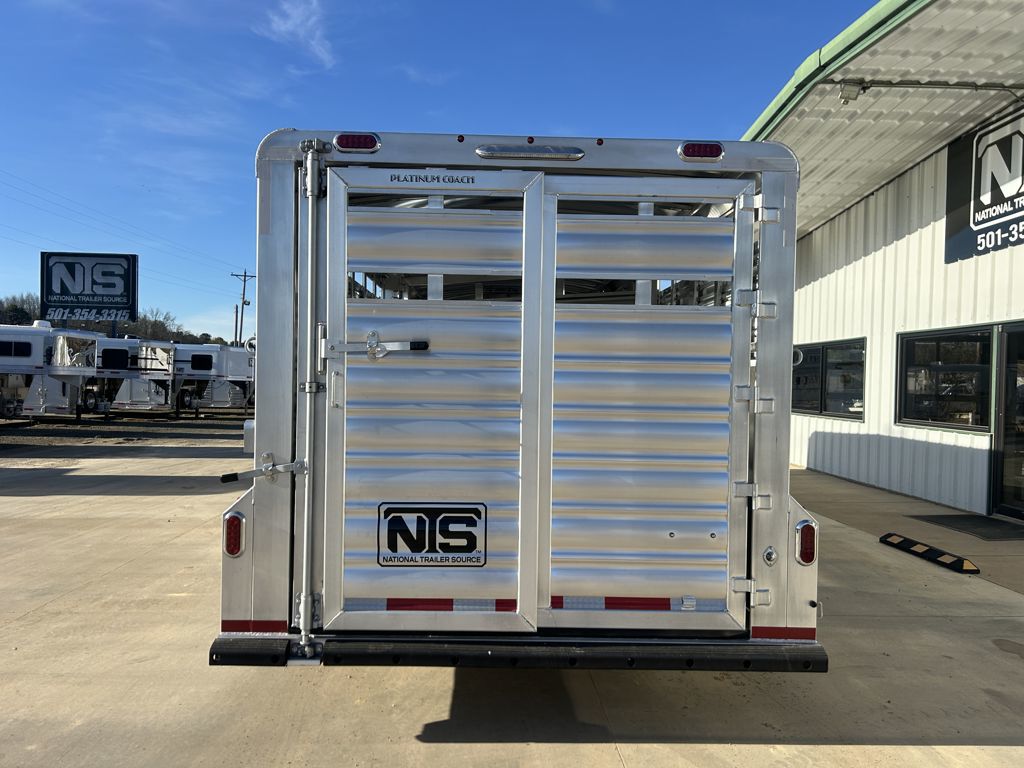 2026 Platinum Coach 26' livestock gooseneck trailer