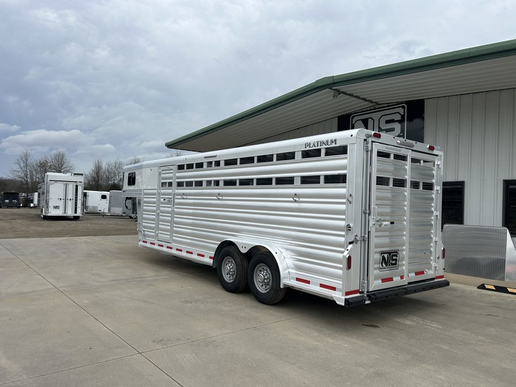 2026 Platinum Coach 22' livestock gooseneck trailer