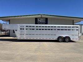 2026 Stock horse Platinum 28' Livestock Gooseneck Trailer