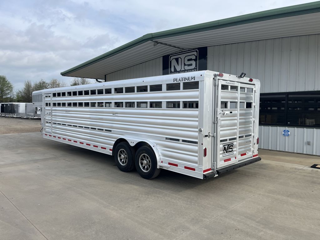 2026 Platinum Coach 28' livestock gooseneck trailer