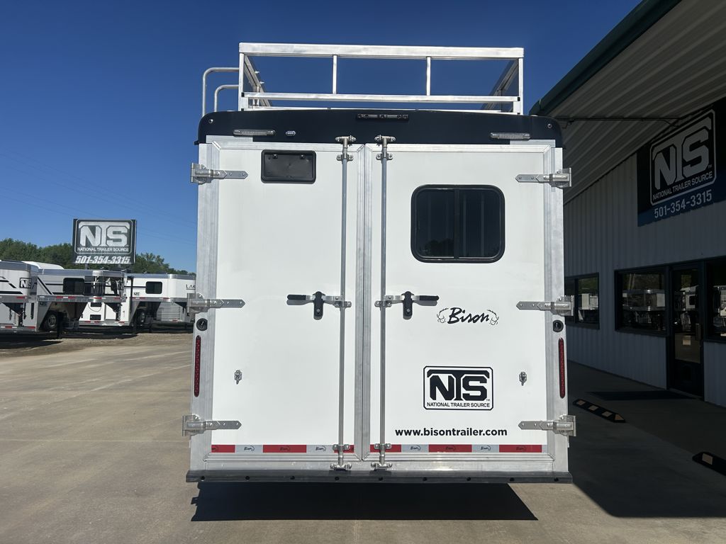 2026 Bison silverado 3 horse 13' living quarters